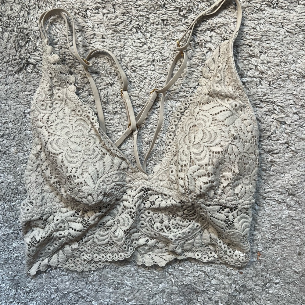 Aerie Cream Lace Bralette